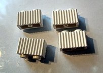 kostky Lego s vhodn�m vroubkov�n�m