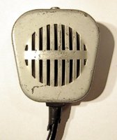 Mikrofon TESLA QN 618 16 - eln pohled